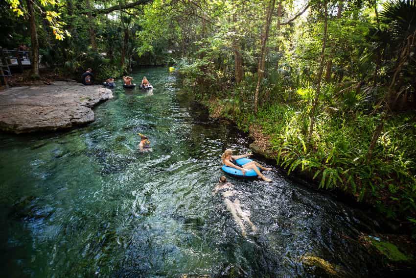Rock Springs Run es un rio lento natural
