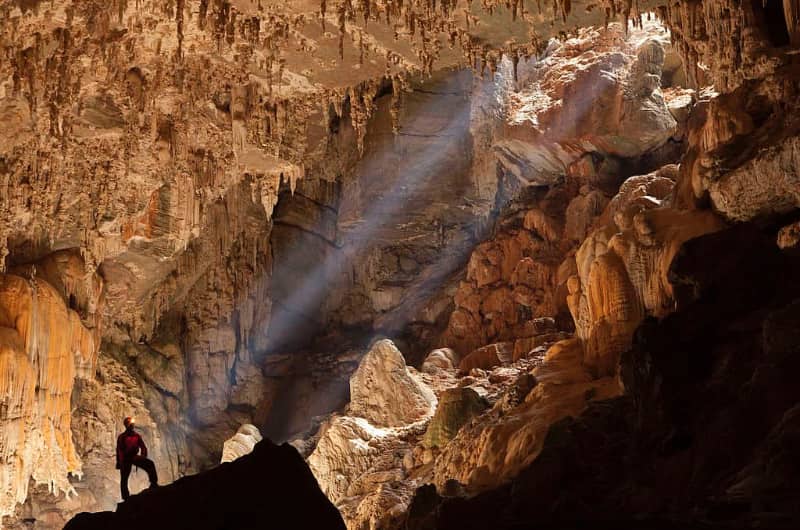 Mejores excursiones que hacer en Florida explora estas 8 cuevas escondidas