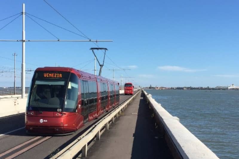 como ir de mestre a venecia tranvia