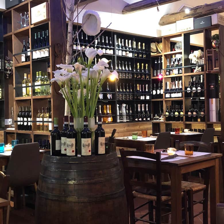 Enoteca dei Tadi donde comer en padua
