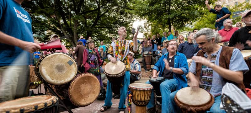 Jam at the Asheville Drum Circle mejores cosas que hacer