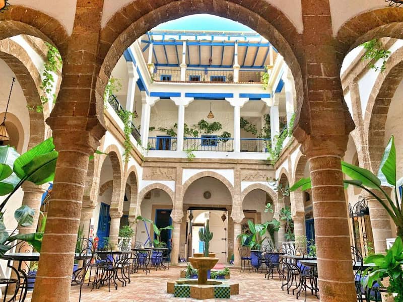 donde alojarse en essaouira riads
