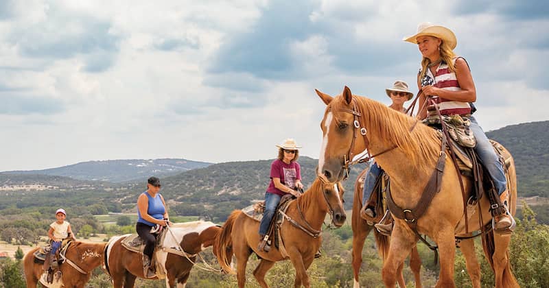 Dixie Dude Ranch Bandera Texas mejores ranchos texas pasar el dia