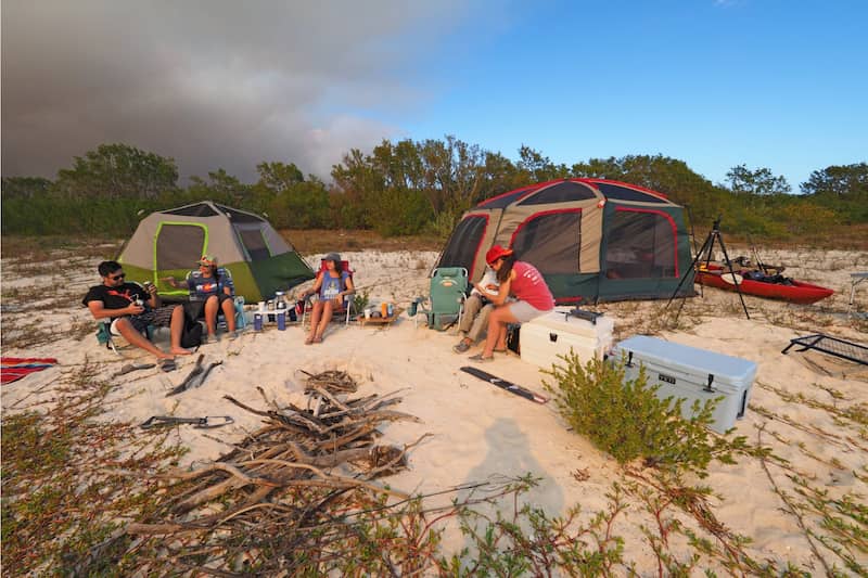 san agustin florida acampar campers hanging out on the beach