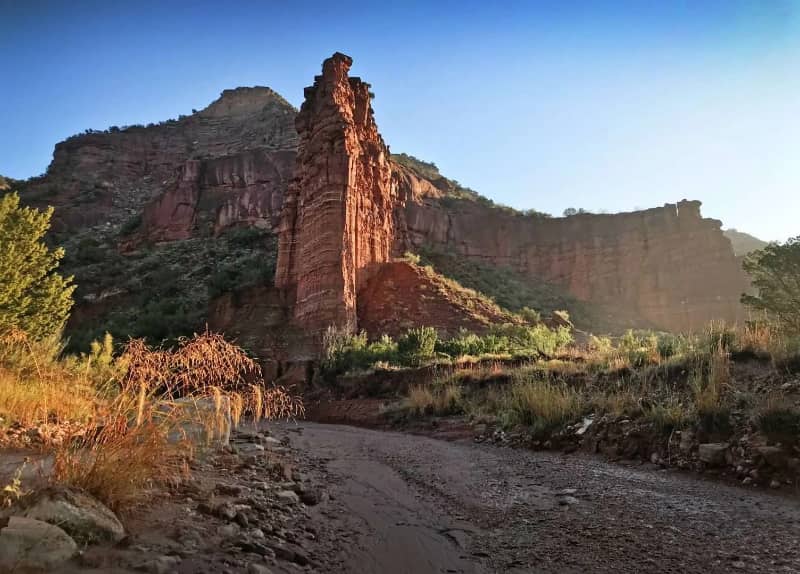 Estos son lo 7 MEJORES lugares ECONOMICOS de TEXAS para ir de VACACIONES en OTONO Parque estatal Caprock Canyon