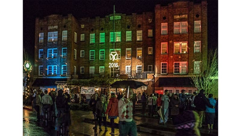 Dublin Shamrock Drop Estos son los MEJORES lugares para celebrar el ANO NUEVO en GEORGIA